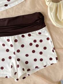 Bộ đồ 2 món dành cho thiếu nữ đi nghỉ mát: Áo quây xếp ly dệt kim jacquard màu đỏ trắng tương phản và quần short cạp thấp. - Màu Khaki - Xem 4