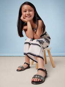Mini mi Sandal đế bằng màu đen bằng da PU đính đá cho bé gái, quai cài mắt cá chân, đế viền vàng, kiểu dáng sang trọng và sẵn sàng cho mùa hè. - màu đen - Xem 2