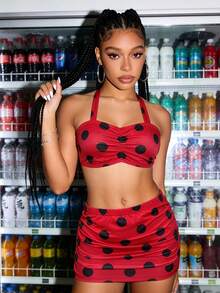 Slouenne Slouenne Bộ 2 món gồm áo croptop chấm bi gợi cảm và chân váy mini xếp ly dành cho nữ. - Đỏ - Xem 1