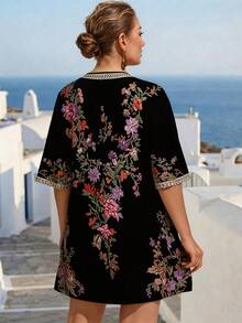 Linhara CURVE 大码女式夏季短袖印花连衣裙，拼接蕾丝边，度假女装夏季连衣裙，休闲女装，节日女装，刺绣印花连衣裙 - 黑色 - 查看 2