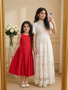 SHEIN 少女优雅休闲简约樱桃红露背春季纹理可拆卸大蝴蝶结装饰A字喇叭裙婚礼花童伴娘派对礼服 - 紅色 - 查看 2