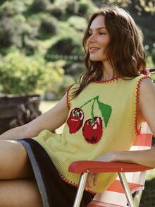 WESTFADE Round Neck Cherry Intarsia Contrast Stitch Sleeveless Mixed Stitch Pullover Sweater Knit Vest,Cute Top For Autumn,Picnic,Spring & Summer,Yellow - Light Yellow - View 3