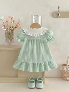 SHEIN 新生儿可爱彼得潘领泡泡袖纹理面料绿色公主裙，适合春夏外出，甜美公主风，适合度假和派对 - 綠色 - 查看 2
