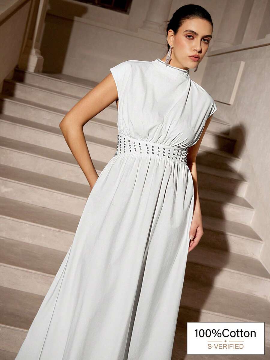 VOLUPTÉ CURVE Vestido elegante con cuello trasero hueco y aplicaciones de strass para tallas grandes, para primavera/verano - Blanco - Ver 1