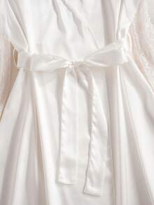 SHEIN Women's Elegant Solid Color Lace Patchwork Sleepwear Robe - White - View 4