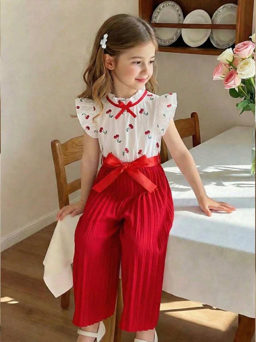 SHEIN Elladie kids 一套女童夏季时尚碎花短袖樱桃印花上衣搭配红色阔腿裤,适合春夏外出、度假、购物。 - 紅色 - 查看 1