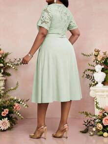 Fleurora 大码女式蕾丝拼接褶裥优雅收腰派对连衣裙 - 薄荷綠 - 查看 2