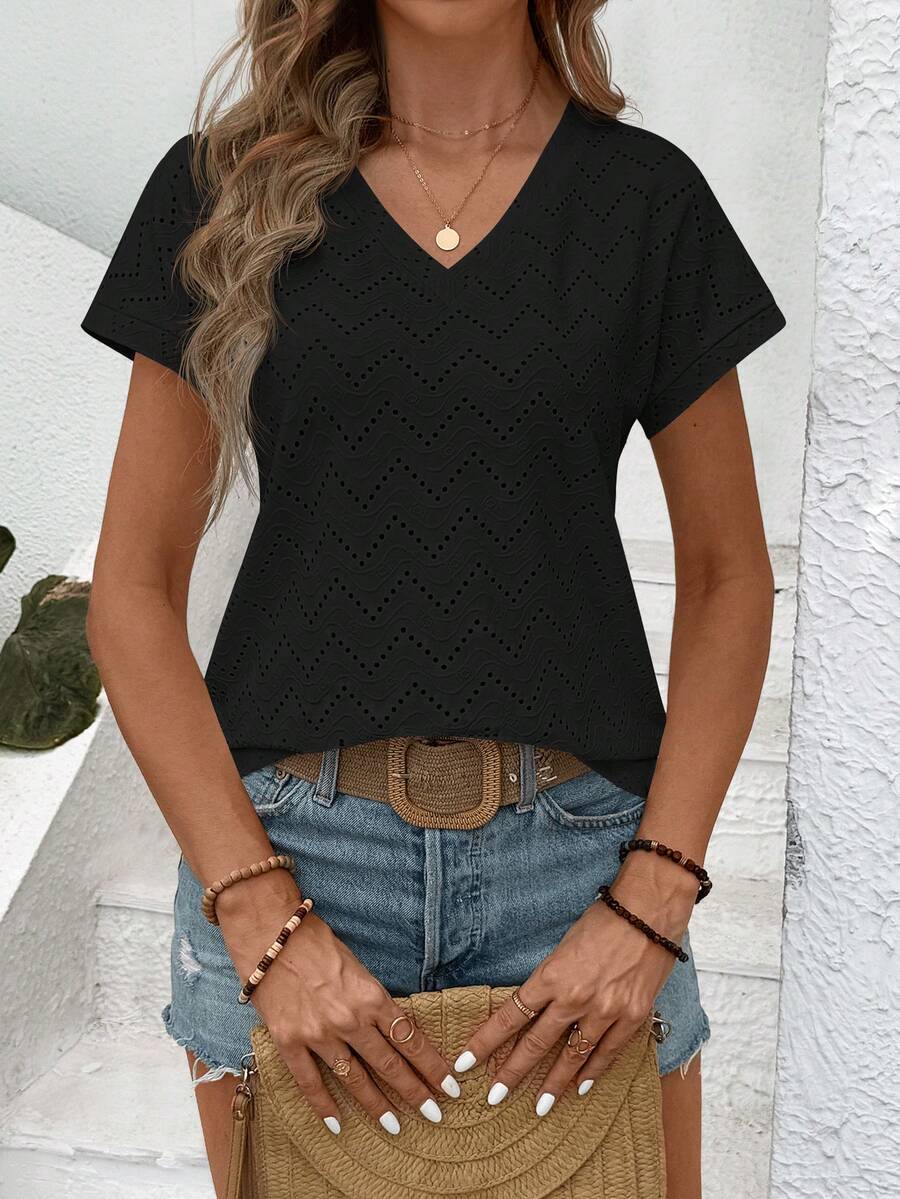 SHEIN LUNE 女士纯色V领休闲百搭日常短袖T恤 - 黑色 - 查看 1