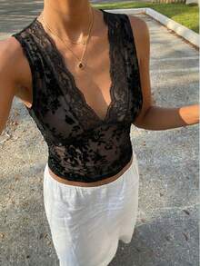 Firerie Elegant Lace Collar Splice Flocked Mesh Elastic Fabric Blouse For Women - Black - View 2