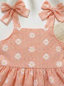 SHEIN 2pcs Baby Girl Toddler/Newborn 0-3Y Casual Everyday Cute Vacation Striped Bow Decor Camisole Top + Shorts Set, Spring/Summer - Orange - View 4