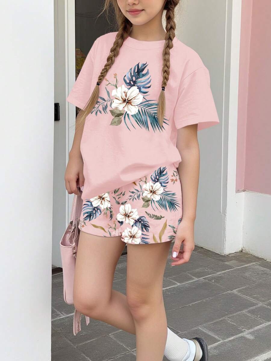 两件套少女休闲热带花卉印花短袖圆领T恤和短裤套装,适合春夏日常、居家、上学穿着,复古花卉图案,春夏时尚,休闲别致,轻松休闲风,轻盈舒适。 - 彩色 - 查看 1