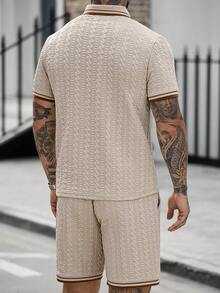 Manfinity CasualCool 男士条纹短袖 Polo 衫和抽绳腰短裤休闲套装 - 卡其色 - 查看 2