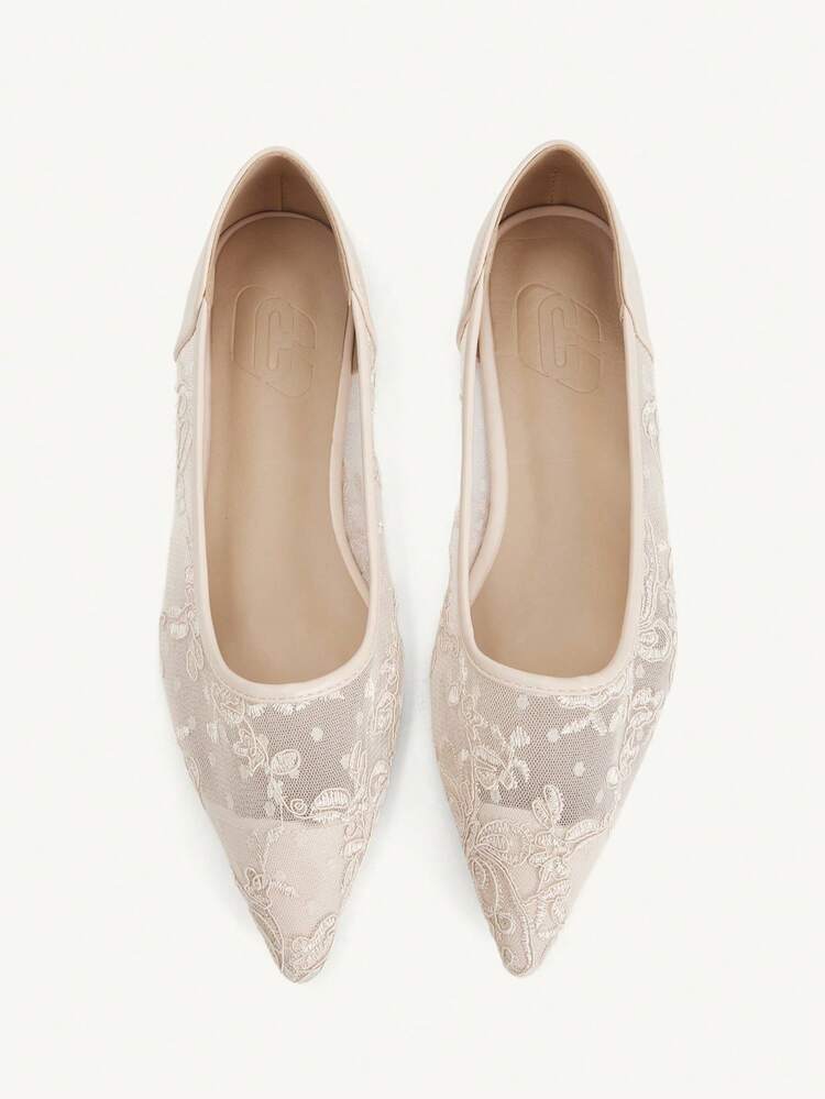 CUCCOO CHICEST Women Shoes Fashion Pointed Flat Bottom Beige Lace Mesh Elegant Comfort Commuting Comfort Versatile Women's Flat Bottom Shoes Women's Shoes
