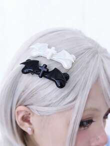 ROMWE Goth 4 Random Colors Cute Wind Bone Shape Hairpin, Y2K Style Wing Cross Element Duck Bill Clip, Daily Creative Style Colored Hair Accessories - Multicolor - View 2