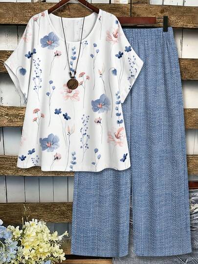 EMERY ROSE Plus Size Women's Floral Print Round Neck Short Sleeve Top And Pants 2-Piece Set,Suitable For Daily Wear,Vacation Holiday,Summer