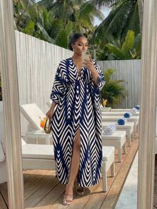 SHEIN Lady CURVE Robe ample à manches chauve-souris imprimée tout-sur-tout, robe zébrée pour femmes, robe zigzag, robe longue, robe à motif pour femmes, robe caftan - Blanc - Voir 5