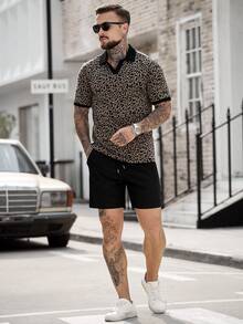 Manfinity CasualCool 男士豹纹撞色Polo衫套装，适合主题派对和户外活动穿着 - 棕色 - 查看 4