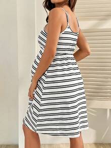 SHEIN Đầm bầu kẻ sọc có chức năng cho con bú, thích hợp mặc hàng ngày. - trắng - Xem 2