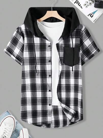 Manfinity Homme Camisa con capucha de bolsillo de una sola hilera de manga corta a cuadros para hombres de talla grande