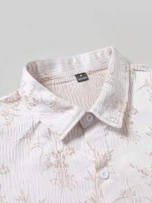 Manfinity RSRT Men's Fashion Casual Vacation Jacquard Short Sleeve Shirt And Shorts Set Mens Two Piece Outfits Men Summer Outfits Set Short Sets For Men Man Clothes Outfit Set Men Vacation Outfits Sets Old Money,Daily Leisure, Weekend Trips, Outdoor Activities, Travel Expeditions, Relaxed Work Environments Or Semi-Formal Occasions, Boyfriend/Husband Gift, Anniversary /Birthday Gift Party Summer Vacation Holiday,Wedding,Spring To Summer,Easter,Y2k,Vintage - Multicolor - View 3