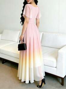 Modelyn 黑色波点印花褶皱方领短袖连衣裙，收腰优雅长裙，适合夏季度假和日常穿着。 - 彩色 - 查看 3