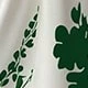 Màu xanh lá cây đậm