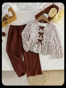 SHEIN Genkimix Kids 两件套女童时尚碎花圆领长袖上衣，饰有3D蝴蝶结，搭配松紧腰阔腿裤，休闲百搭，适合日常穿着和派对，秋季必备 - 棕色 - 查看 1
