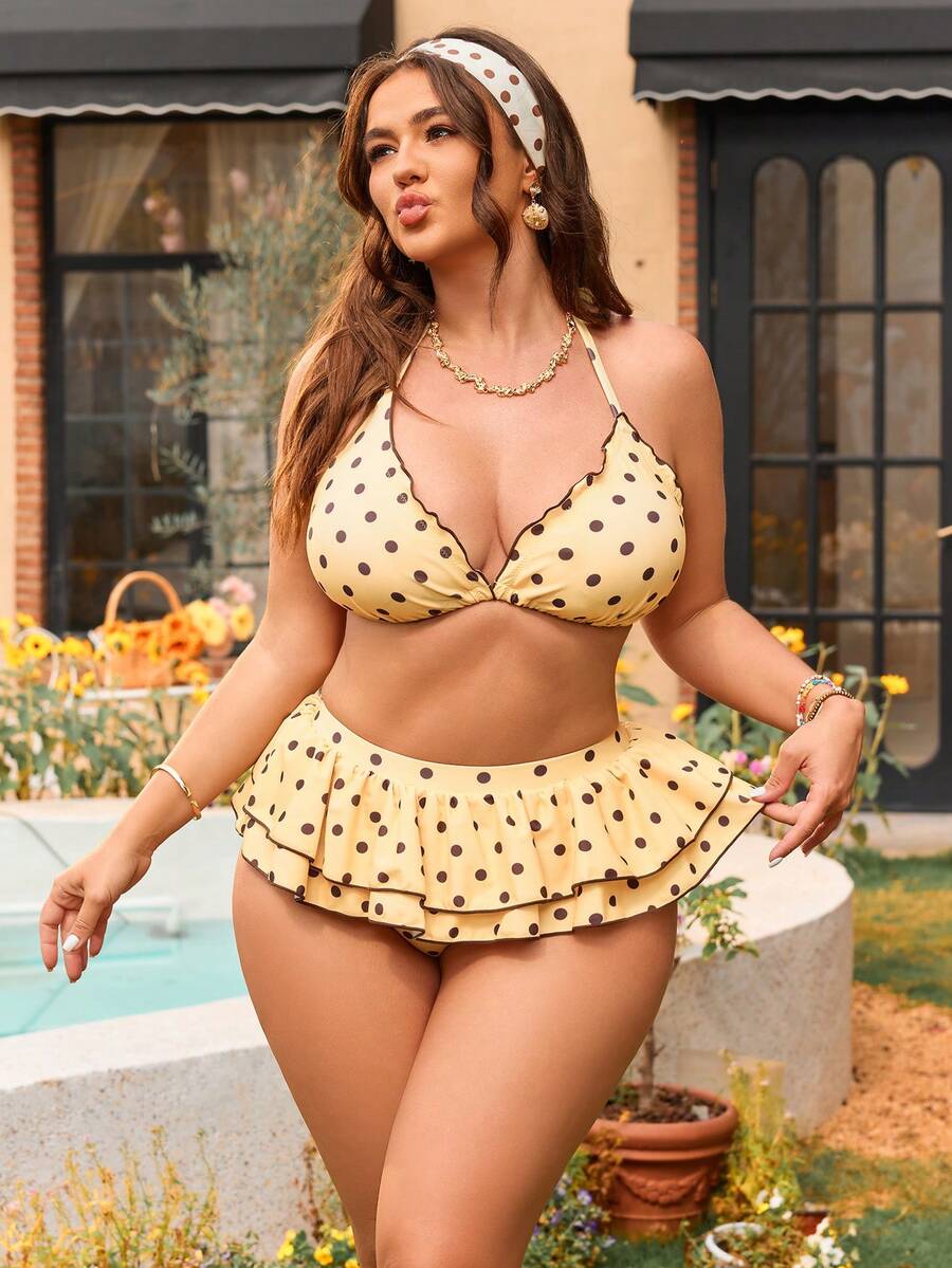 Swim Mod Ensemble de maillot de bain tankini pour femmes grandes tailles, style doux et mignon, minimaliste, avec imprimé à pois aléatoire, col ras-du-cou, nœud et volants à l'ourlet, pour les vacances à la plage - Jaune citron - Voir 1