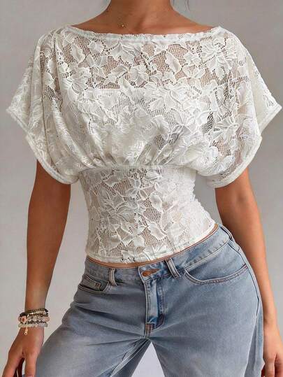 Glamine White Lace Elegant Women's T-Shirt, Casual Slimming Waist Fitted Ladies Top, Elegant Ladies Top, Collar Decorated With Lace Flower Epaulet Sleeve Summer Women's T-Shirt, Suitable For Outings, Dates, Daily Wear, Commuting