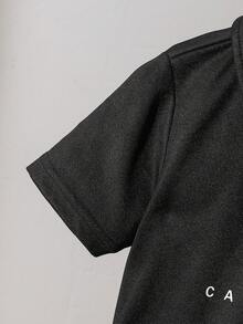 SHEIN Áo polo tay ngắn in họa tiết tối giản dành cho bé trai - màu đen - Xem 4