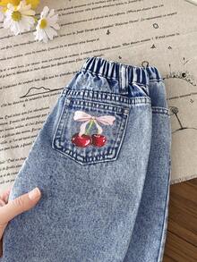 SHEIN Young Girl Cherry Pattern Pocket Casual Denim Shorts - Medium Wash - View 11