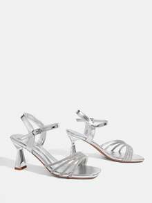 CUCCOO TILAWA Sandal Hak Tinggi Elegan Wanita dengan Ujung Persegi dan Hiasan Berlian Imitasi, Warna Perak Muda, Sepatu Musim Semi, Liburan Musim Semi, Paskah, Sepatu Makan Malam, Natal, Sepatu Hak Tinggi Hari Valentine, Sepatu Musim Panas - Perak ringan. - View 4