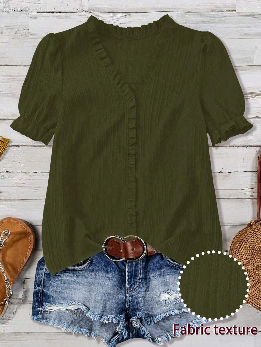 SHEIN LUNE 大码V领荷叶边罗纹花瓣袖休闲衬衫 - 軍綠色 - 查看 1