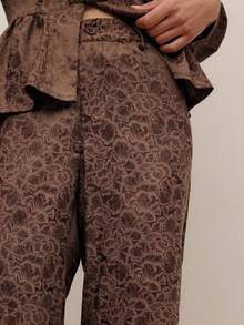 Nöista Setelan Dua Potong Brokat Elegan, Semua Nuansa Cokelat, Musim Gugur, Pesta Teh, Atasan Peplum Lengan Panjang Kancing Cina & Celana Panjang untuk Tampilan Musim Semi/Panas Liburan yang Meriah - Coklat - View 4