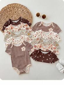 SHEIN Bộ áo liền quần tay ngắn in họa tiết dễ thương, thoải mái cho bé gái sơ sinh, nhiều màu sắc, thích hợp cho mùa hè. - Nhiều màu - Xem 2