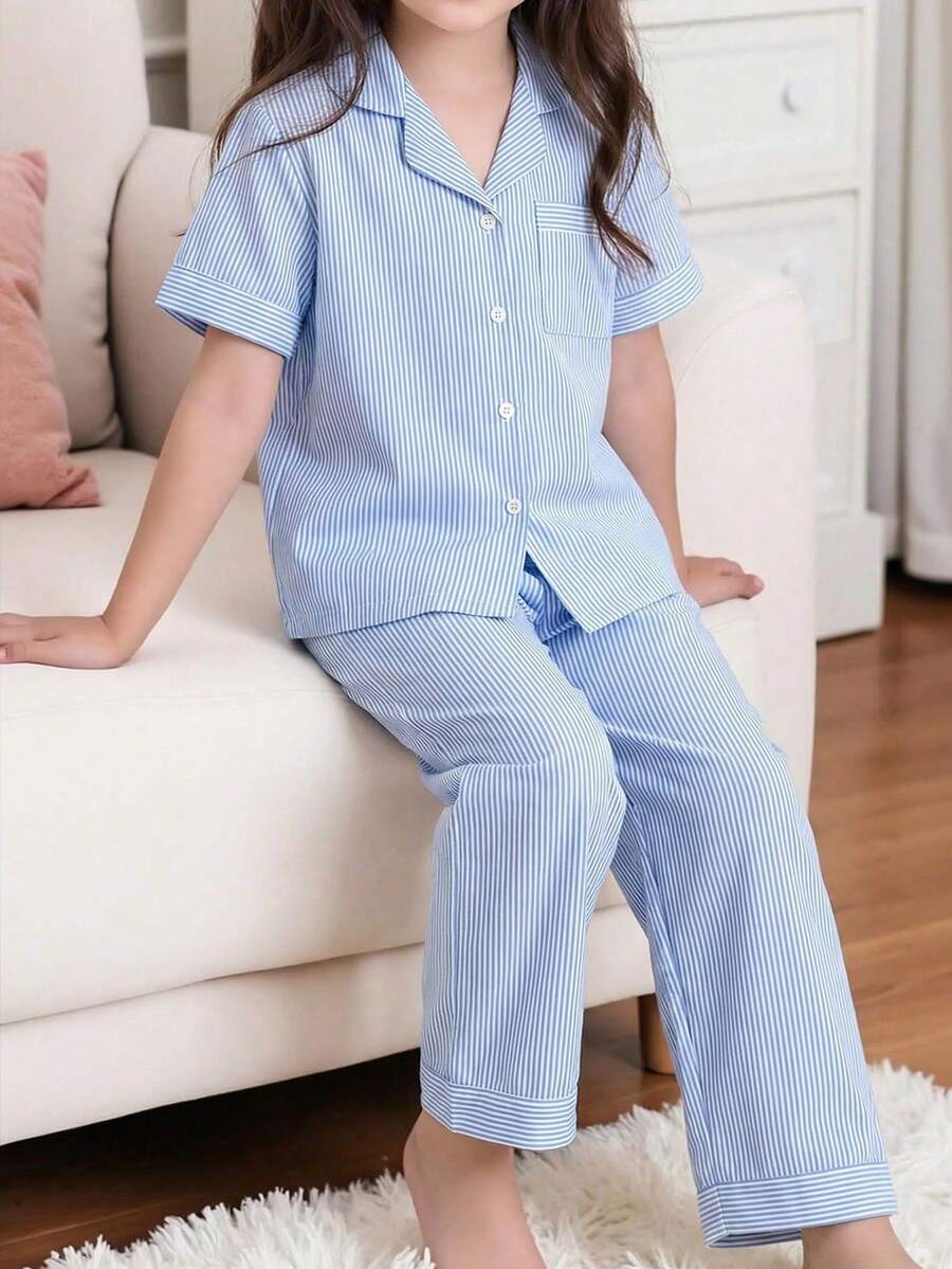 SHEIN 少女条纹领开衫短袖衬衫和裤子睡衣套装 - 藍白色 - 查看 1