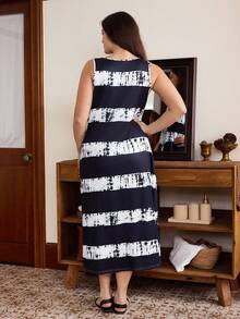 Doze Lane Striped Drawstring Ruched Slit Plus Size Nightgown - Black and White - View 2