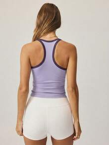 Aralina 休闲撞色背心，完美打造夏季运动装扮和机场穿搭，女士之选。 - 淡紫色 - 查看 3