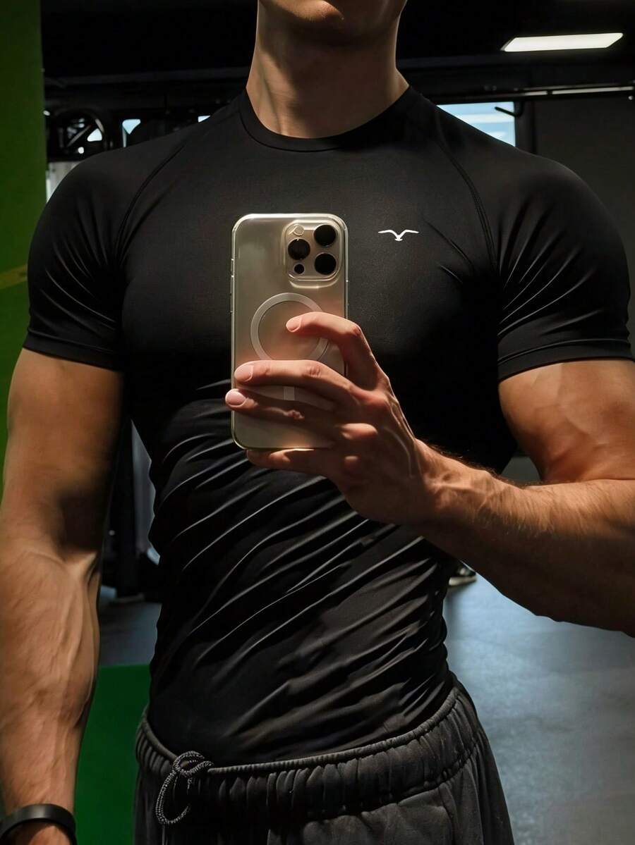 GymBeat 男士立领休闲百搭日常运动短袖T恤，健身 - 黑色 - 查看 1