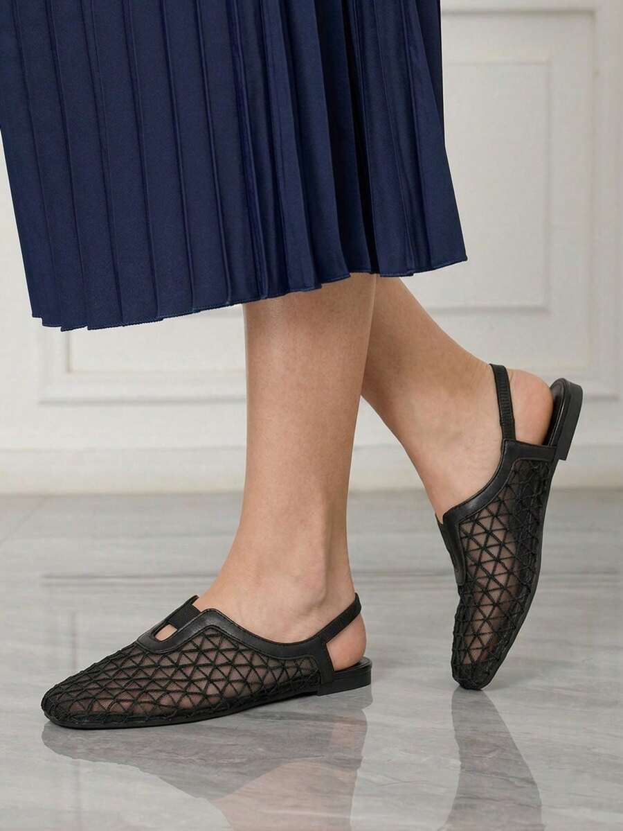Ladies Exquisite Hollow Mesh Exposed Heel Flat Women's Shoes, Fashionable And Comfortable Square Toe Elegant Flat Shoes - Black - View 1