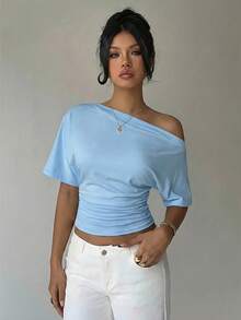 Aloruh Camiseta casual y versátil de uso diario para mujer, de unicolor, con hombro asimétrico y fruncido - Celeste - Ver 7