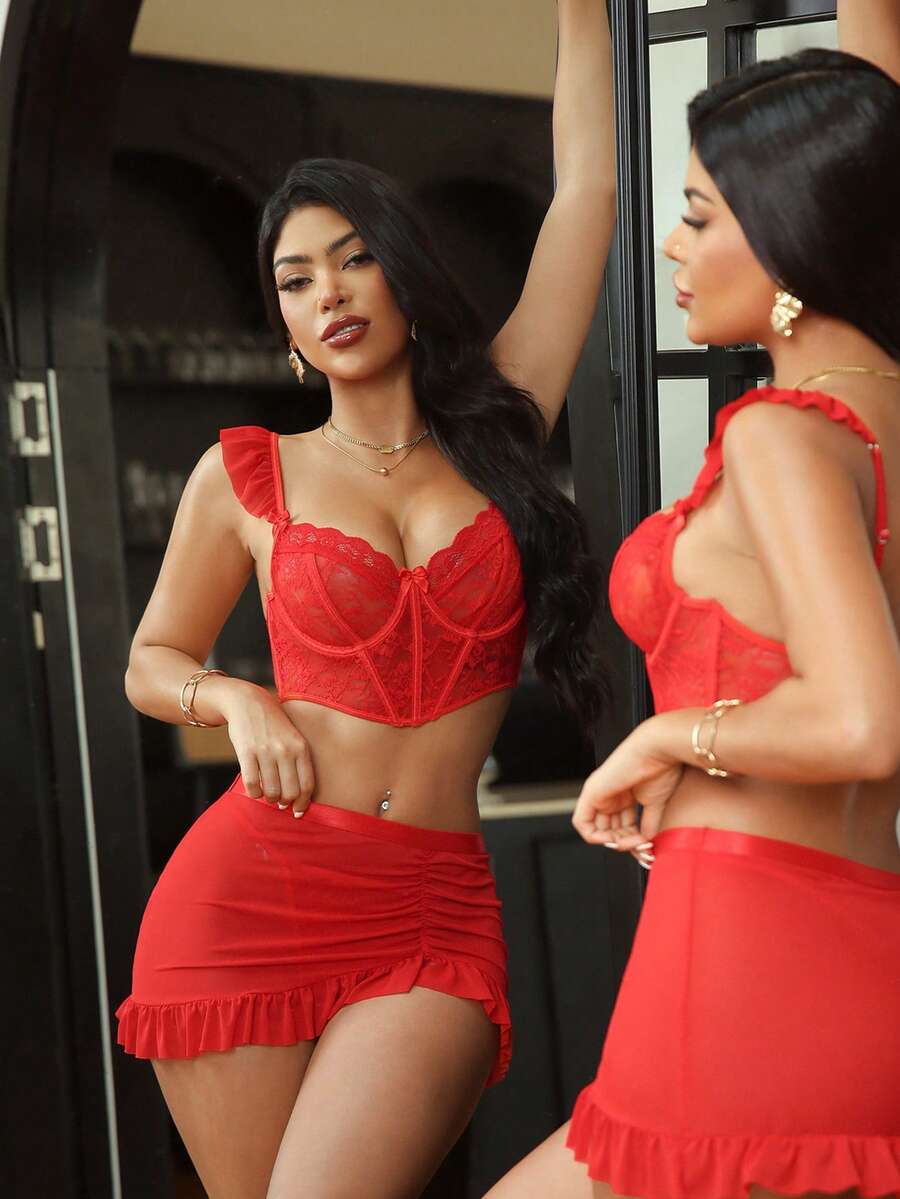 Bộ đồ lót ren gợi cảm dành cho nữ, gồm áo ngực xếp nếp, quần lọt khe và chân váy, bộ 3 món. - Đỏ - Xem 1