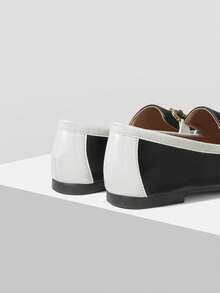 MOTF PREMIUM Giày bệt mũi vuông thoải mái dành cho nữ, thích hợp cho kỳ nghỉ Tết Dương lịch, mùa xuân, lễ Phục sinh và Giáng sinh. - Đen và trắng - Xem 7