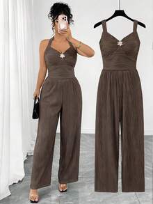 Elenzga Conjunto de 2 Peças Plus Size para Mulheres: Regata de Pescoço Halter Texturizada e Calça Perna Larga - Castanho - Visão 1