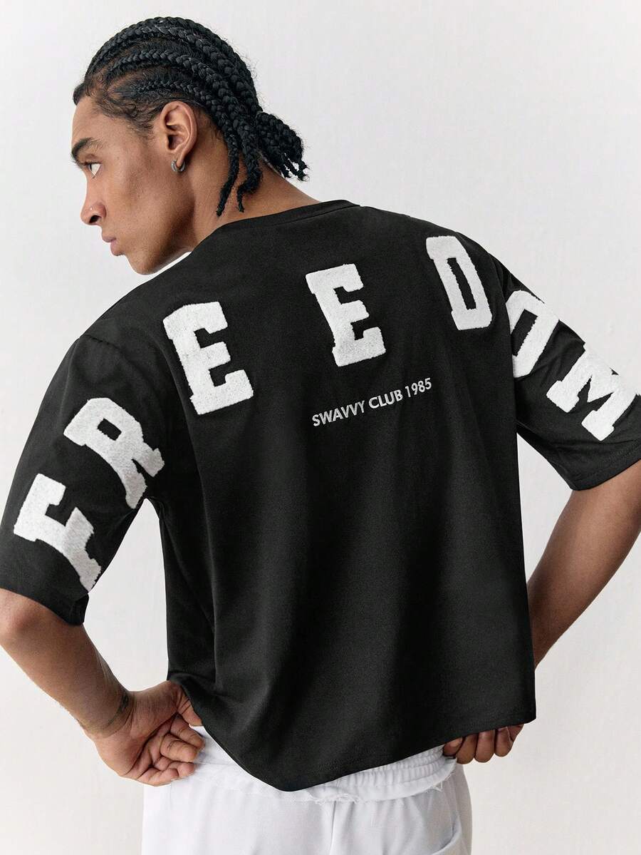 Manfinity Unisex Men's Casual Commute Funny Printed & Embroidered T-Shirt - Black - View 1