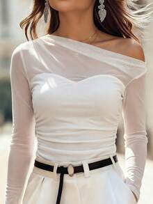 SHEIN T-shirt décontracté à épaules dégagées, polyvalent et à la mode pour la rentrée scolaire. Hauts d'été blancs, chemises habillées décontractées, blouses décontractées pour femmes, tenues de travail pour femmes, blouses près du corps pour femmes, hauts élégants pour femmes, hauts à épaules dégagées pour femmes, hauts près du corps pour femmes, hauts transparents à manches longues pour femmes, hauts transparents pour femmes, hauts à épaules dégagées, hauts près du corps - Blanc - Voir 4