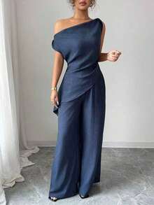 SHEIN PETITE Bộ trang phục thường ngày mùa xuân/hè mới dành cho nữ, đa năng cho đi nghỉ mát, dự tiệc và đi làm - Áo cổ bất đối xứng màu xanh biển đậm và quần ống rộng cạp cao ôm dáng. - Màu xanh hải quân - Xem 5