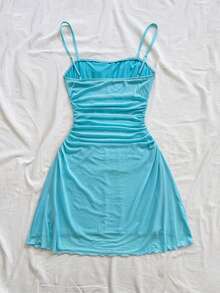 Soleia Vestido mini con camisola fruncida de unicolor para mujer de talla grande - Celeste - Ver 2
