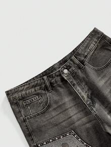 ROMWE MEN Street Life Men's Skull Embossed Rhinestone Decorated Denim Shorts - Black - View 3
