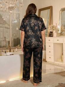 MuseNap CURVE Plus Size Elegant Floral Print Lapel Short Sleeve Pajama Set - Black - View 2